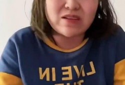 网红母亲吃瓜,揭秘网络红人的家庭生活
