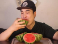 网红直播间吃瓜是真的吗,真相还是炒作？