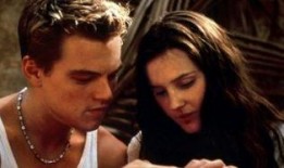 明星爆料吻戏视频大全集,明星吻戏幕后花絮大公开